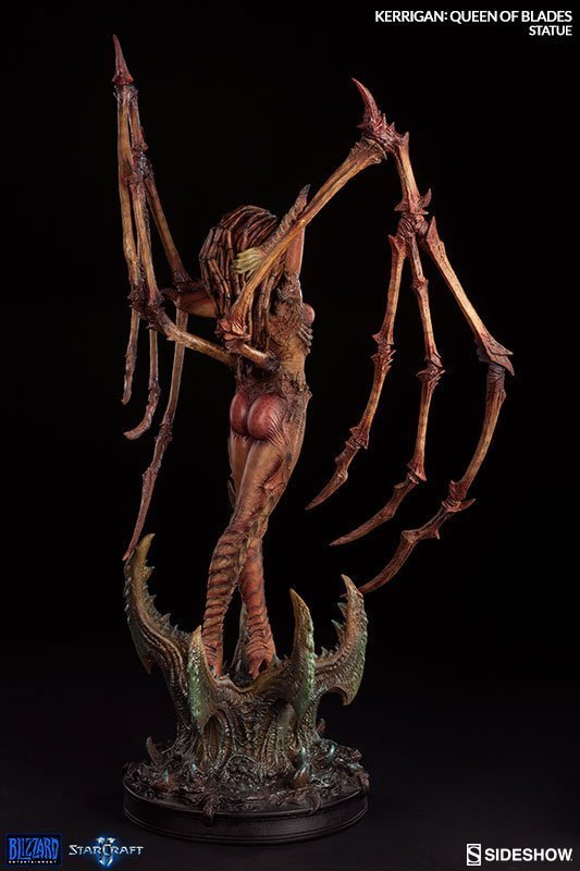 Starcraft top kerrigan statue
