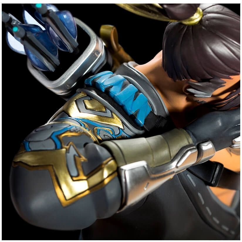 Overwatch hanzo statue store